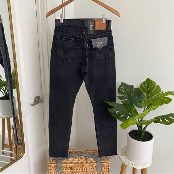 Levi’s • NWT 501 Skinny Jeans Sz 25 - Picture 8 of 8